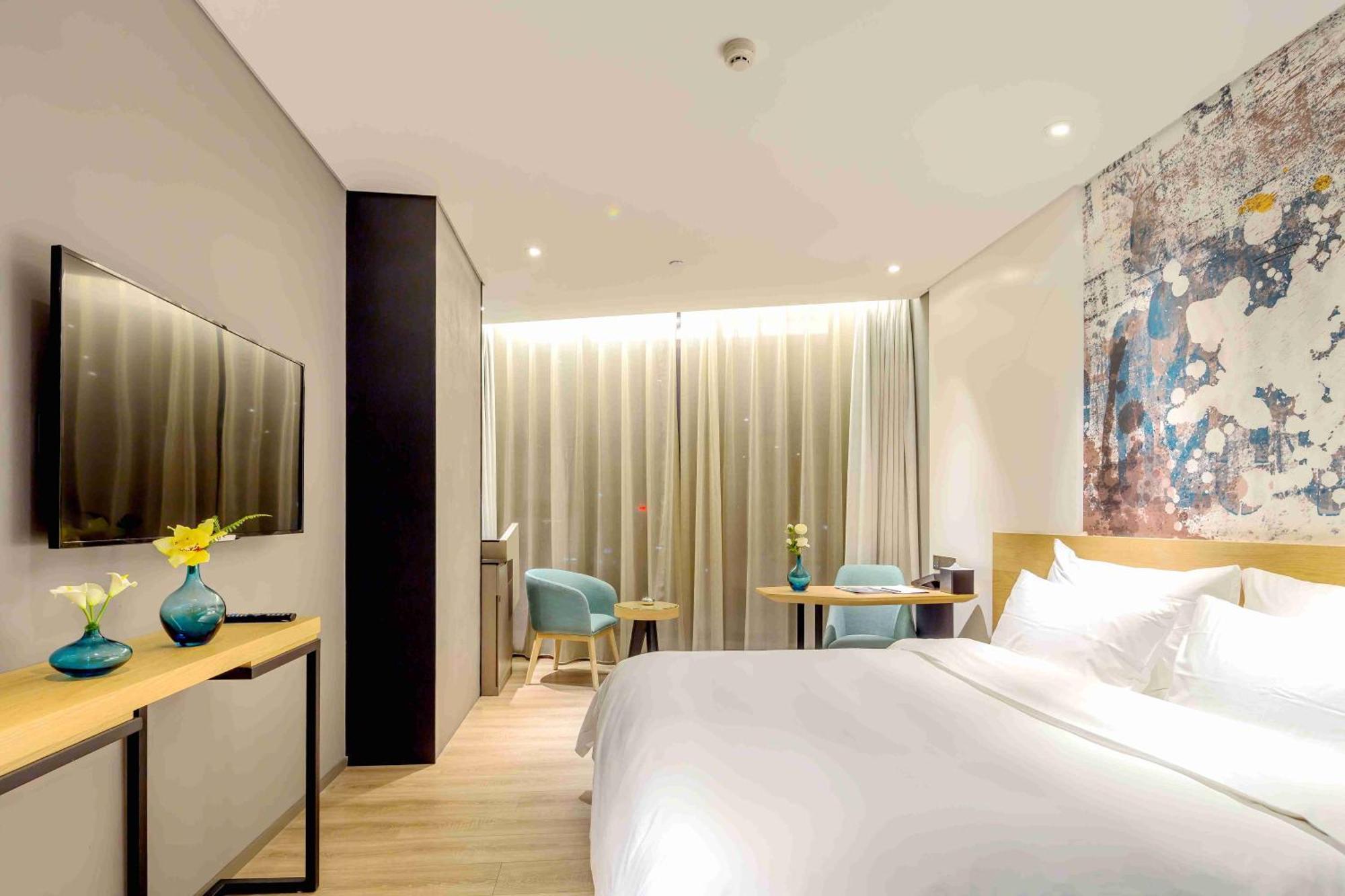 M Hotel Zhengzhou Exteriör bild