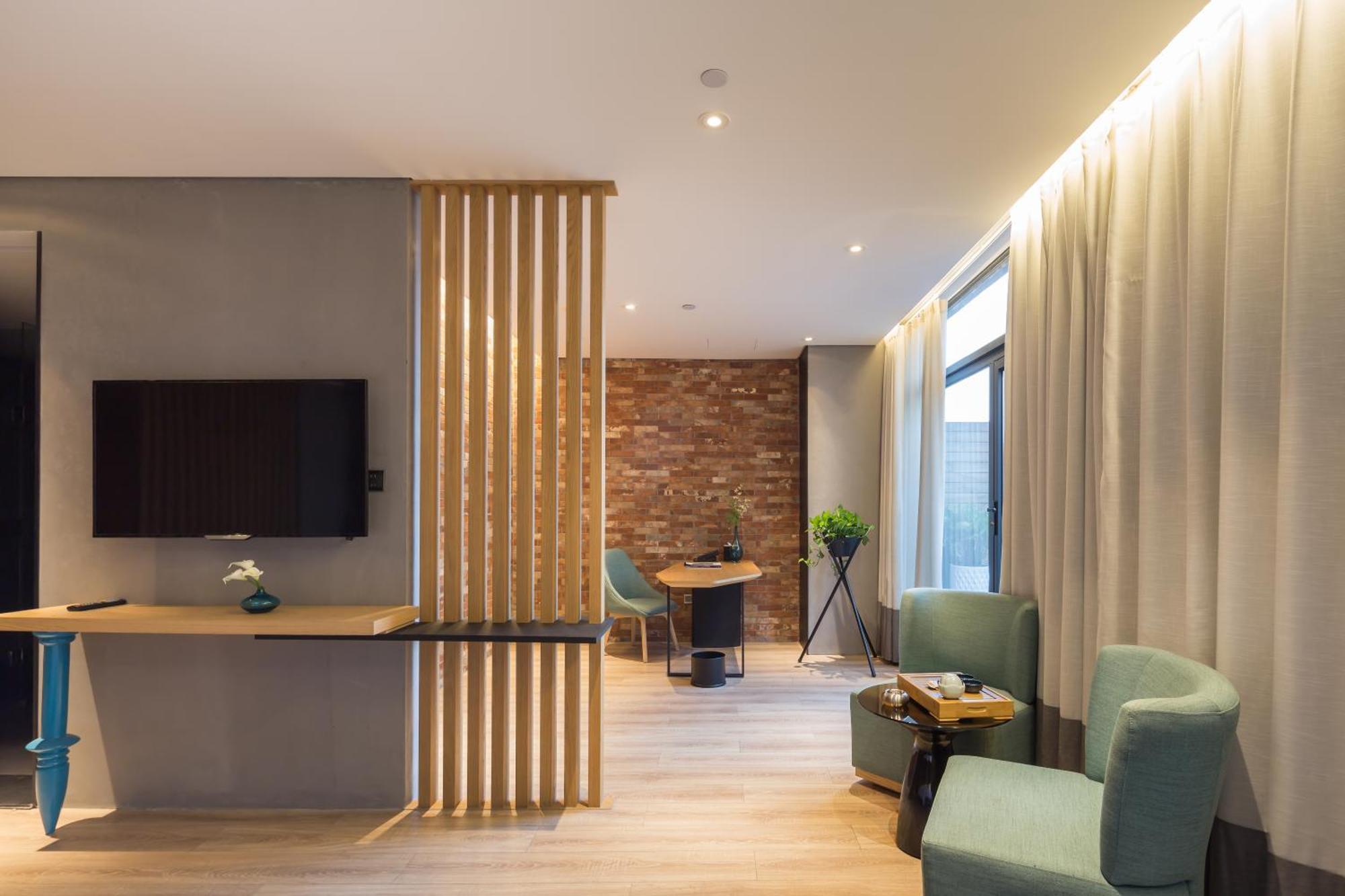 M Hotel Zhengzhou Exteriör bild