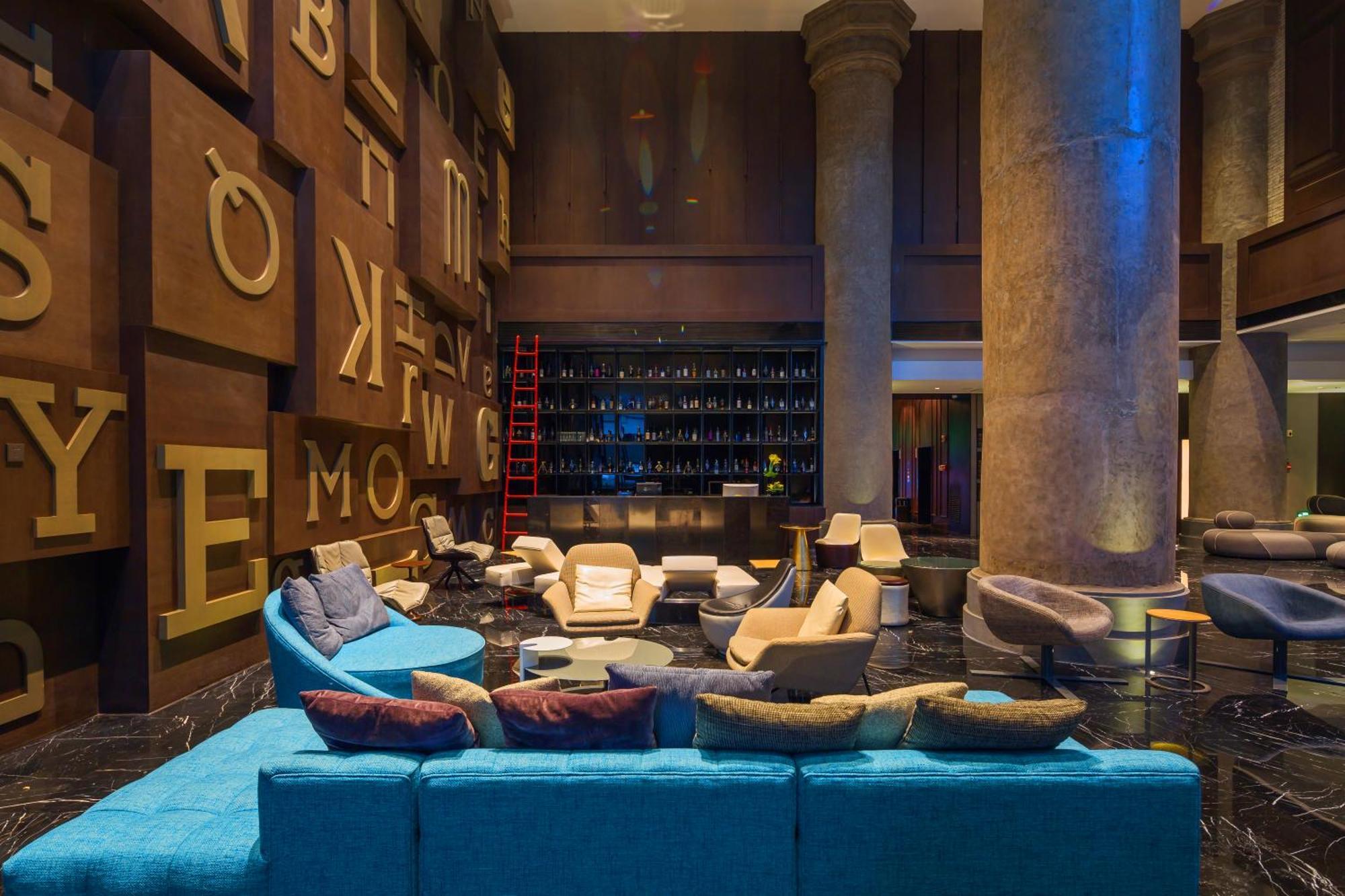 M Hotel Zhengzhou Exteriör bild