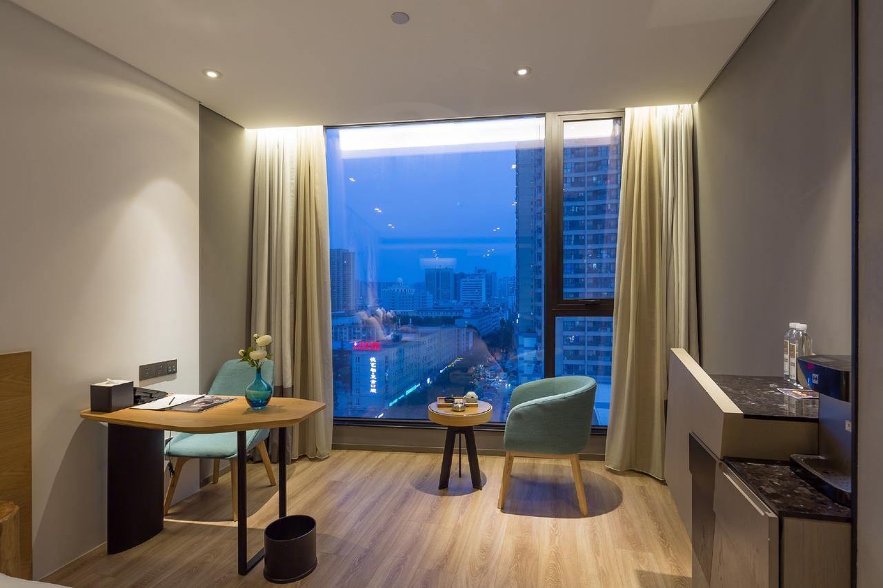 M Hotel Zhengzhou Exteriör bild