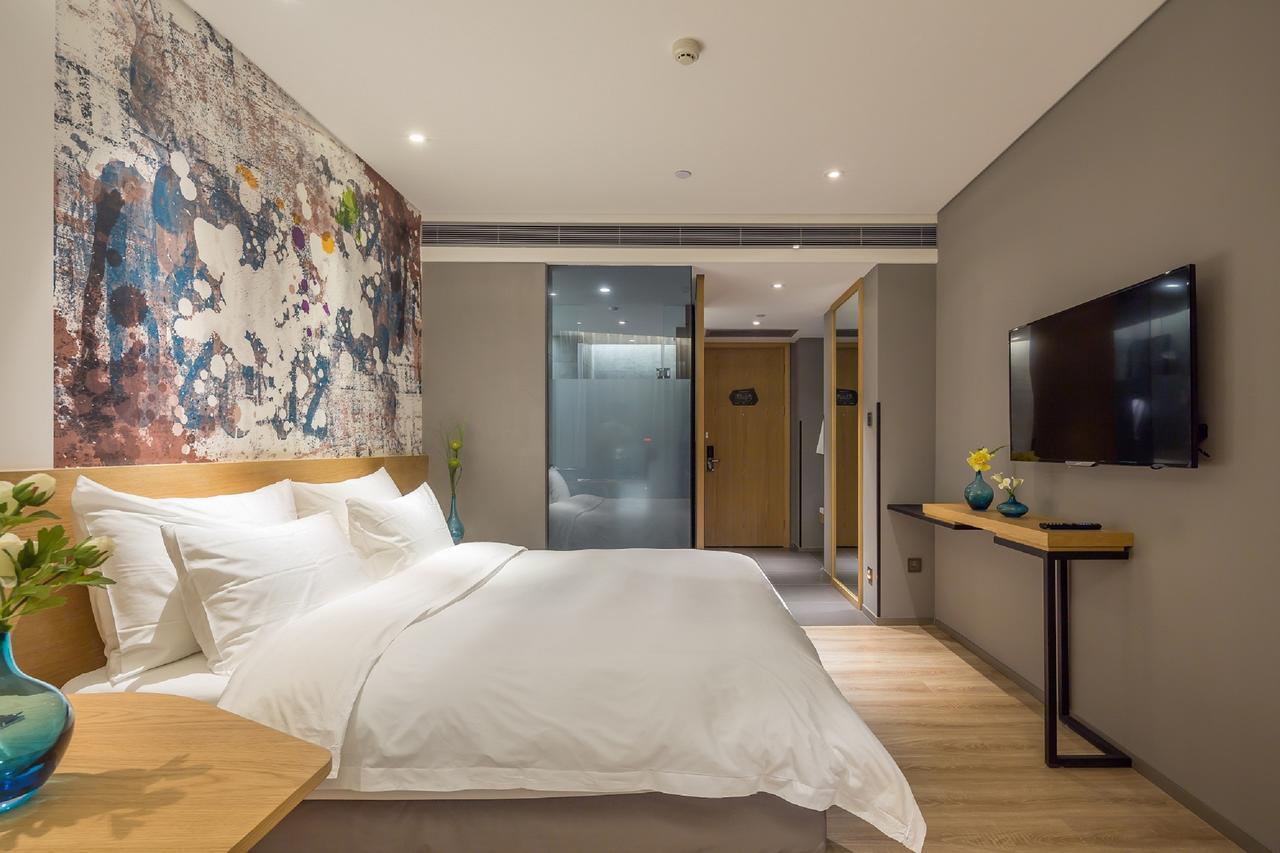 M Hotel Zhengzhou Exteriör bild