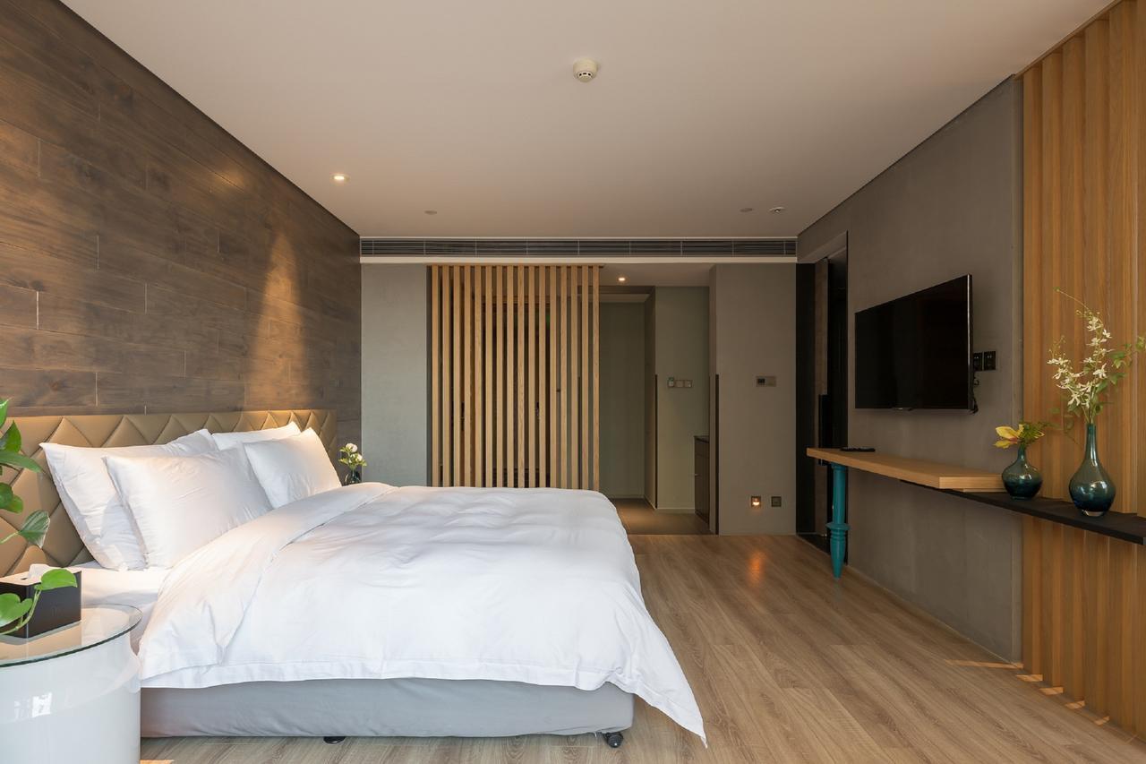 M Hotel Zhengzhou Exteriör bild