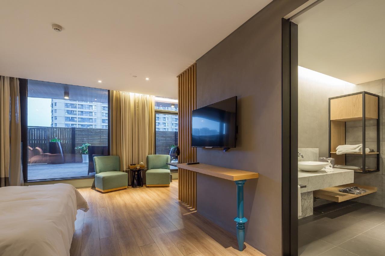 M Hotel Zhengzhou Exteriör bild