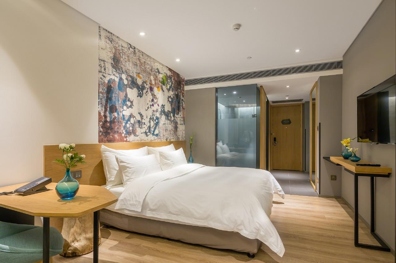 M Hotel Zhengzhou Exteriör bild